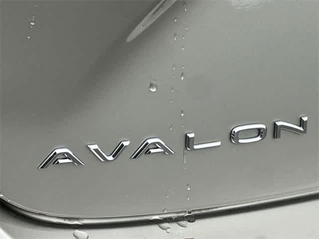 Thumbnail: 2014 Toyota Avalon - 26