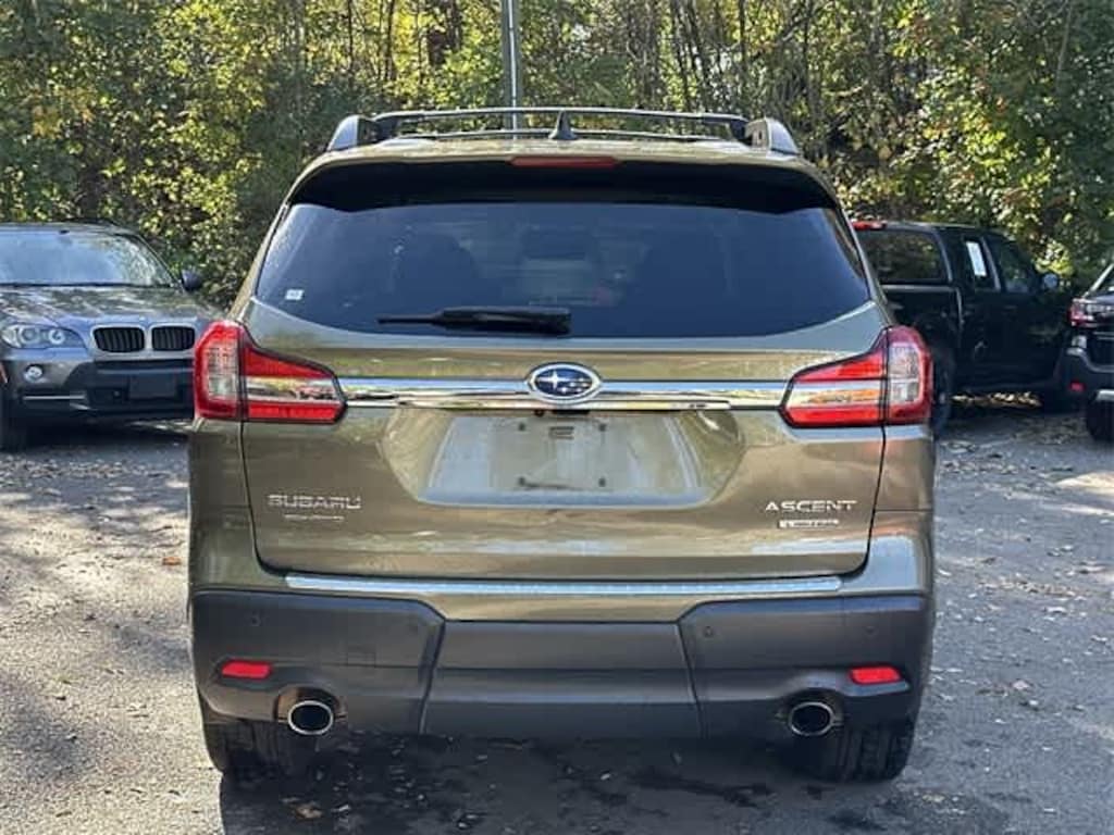 Certified 2022 Subaru Ascent Limited 7-Passenger SUV