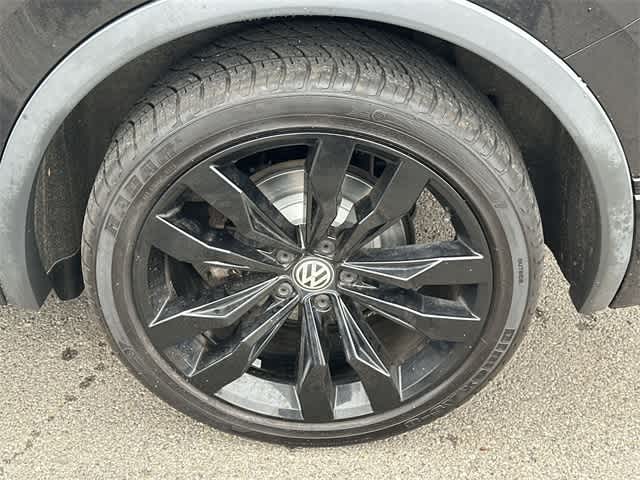 Thumbnail: 2021 Volkswagen Tiguan - 5