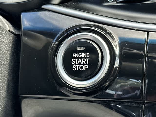 Thumbnail: 2015 Kia Optima - 11