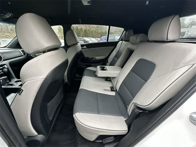 Thumbnail: 2019 Kia Sportage - 16