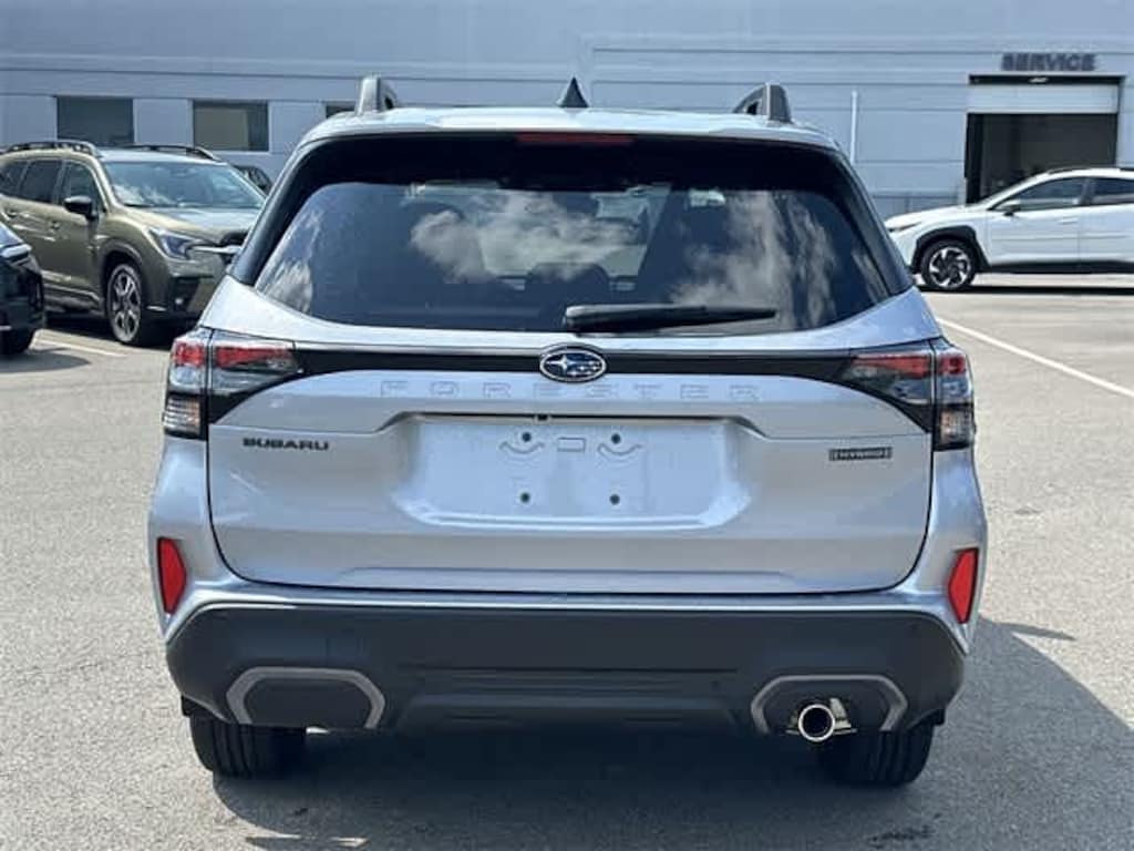 Used 2025 Subaru Forester Limited Hybrid SUV