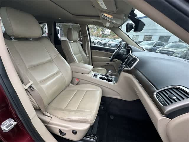 Thumbnail: 2017 Jeep Grand Cherokee - 25