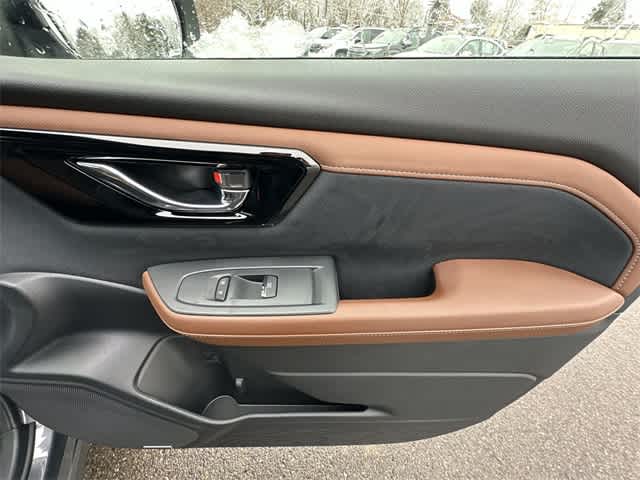 Thumbnail: 2025 Subaru Forester - 25