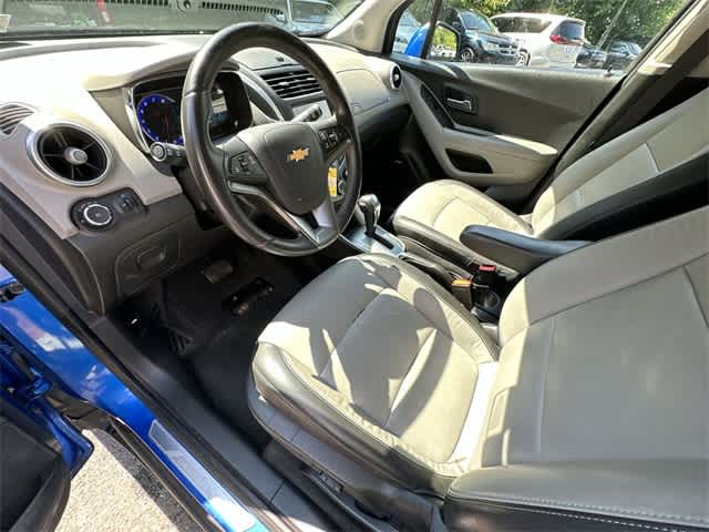 Thumbnail: 2015 Chevrolet Trax - 13