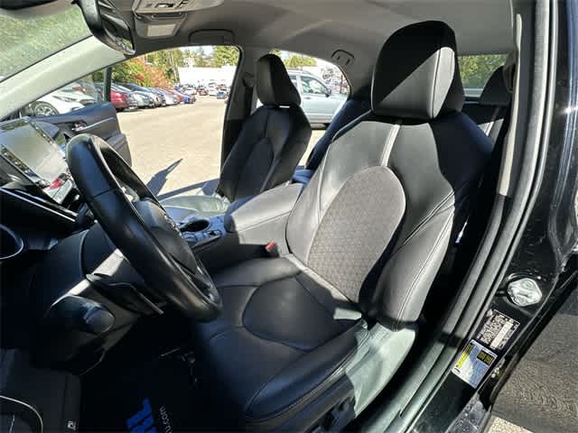 Thumbnail: 2023 Toyota Camry - 15