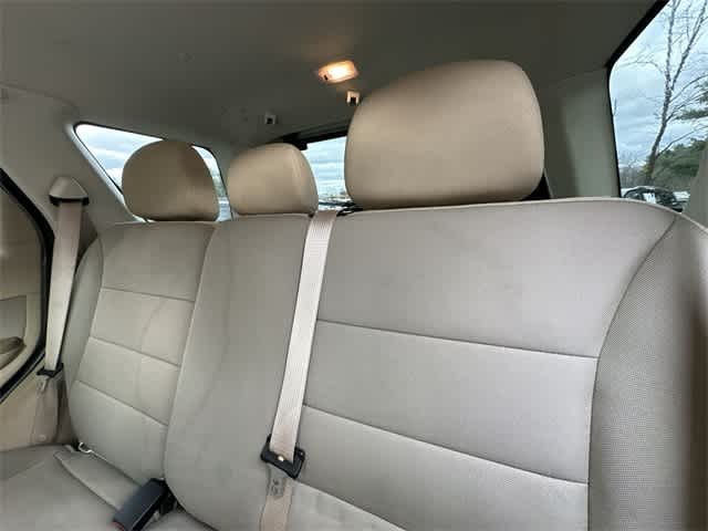 Thumbnail: 2010 Ford Escape - 13