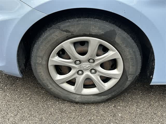 Thumbnail: 2014 Hyundai Accent - 5