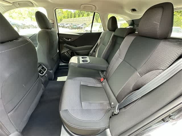 2025 Subaru Outback Premium 19