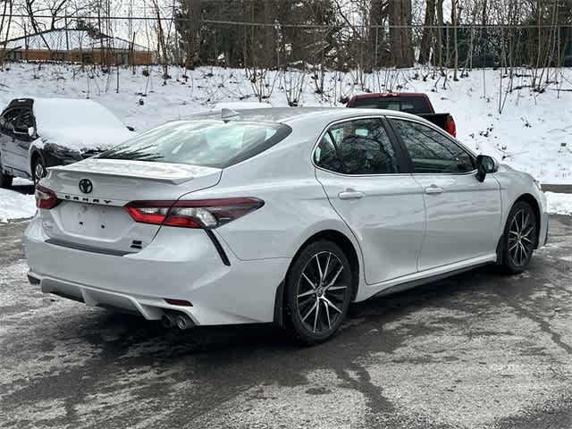 Thumbnail: 2023 Toyota Camry - 21