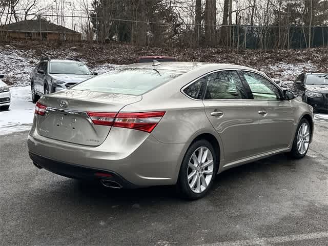 Thumbnail: 2014 Toyota Avalon - 30