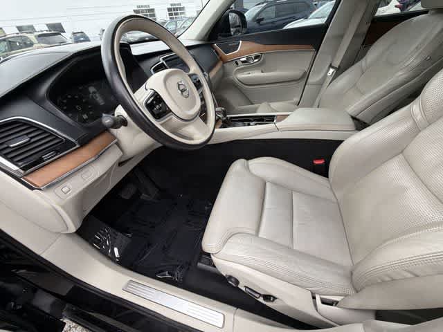 Thumbnail: 2018 Volvo XC90 - 17