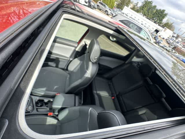 Thumbnail: 2023 Volkswagen Taos - 6