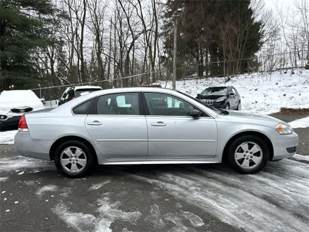 Used 2011 Chevrolet Impala LT Sedan
