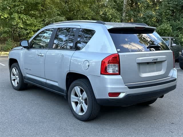 2011 Jeep Compass Base 22