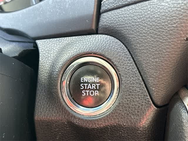 Thumbnail: 2021 Toyota RAV4 - 11