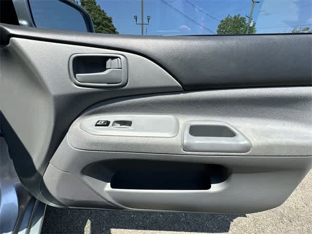 Thumbnail: 2006 Mitsubishi Lancer - 15