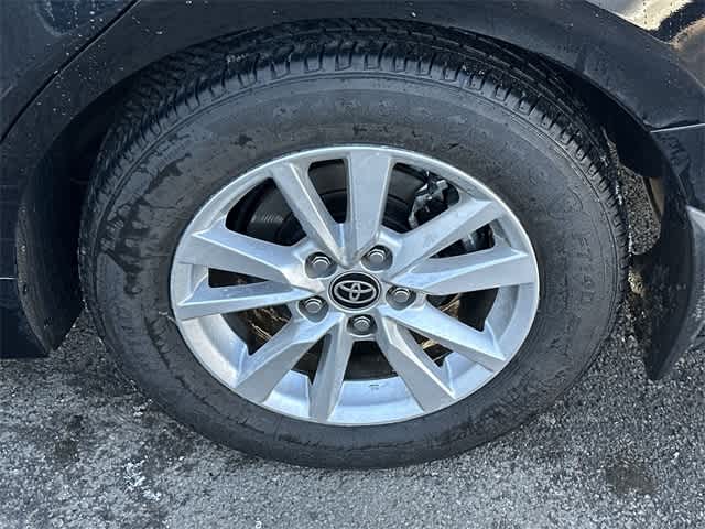 Thumbnail: 2025 Toyota Camry - 5