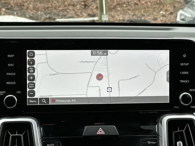 Thumbnail: 2023 Kia Sorento - 11