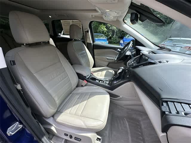 Thumbnail: 2016 Ford Escape - 24