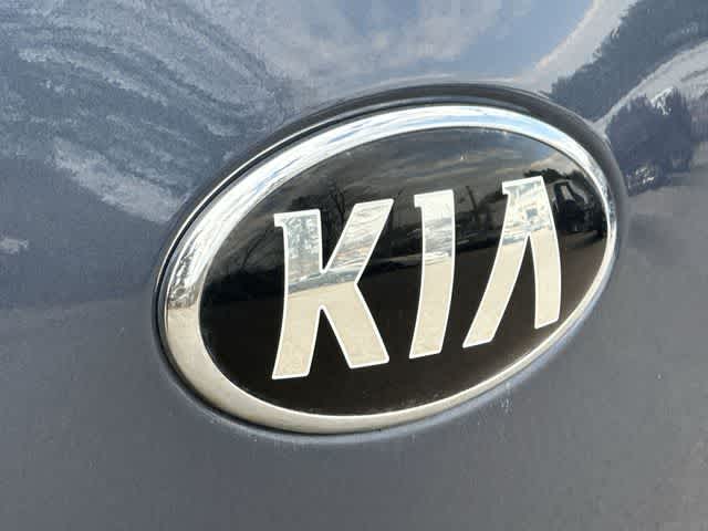 Thumbnail: 2016 Kia Sportage - 18