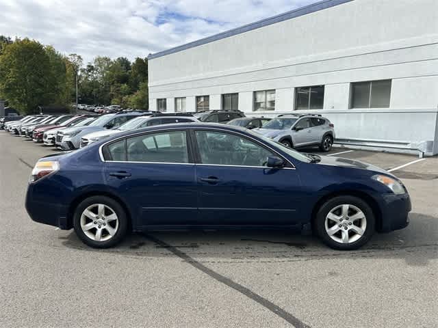 Thumbnail: 2009 Nissan Altima - 3