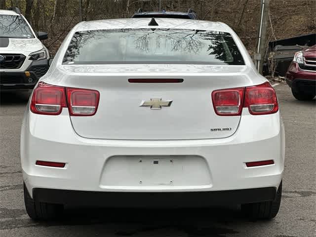 2013 Chevrolet Malibu LS 4