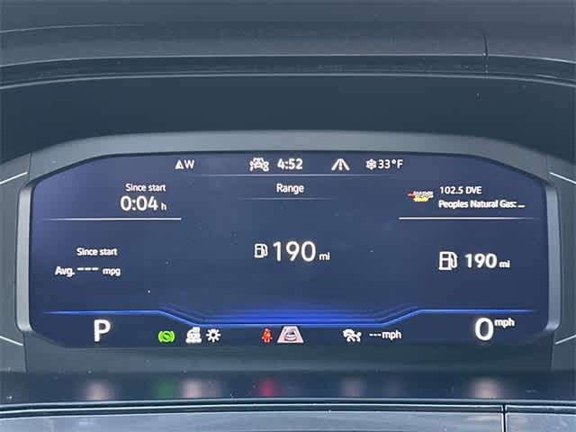 Thumbnail: 2022 Volkswagen Taos - 6