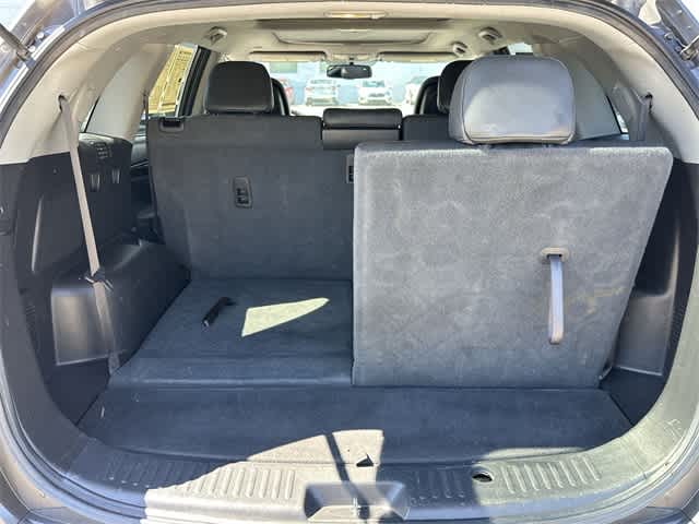 Thumbnail: 2012 Kia Sorento - 24
