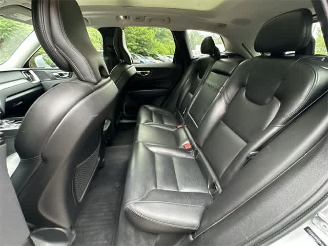Thumbnail: 2019 Volvo XC60 - 20