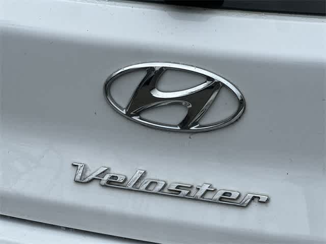 Thumbnail: 2022 Hyundai Veloster - 18