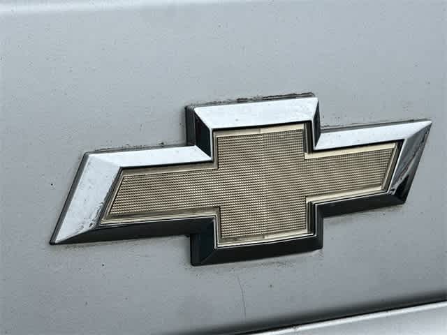 Thumbnail: 2015 Chevrolet Sonic - 15