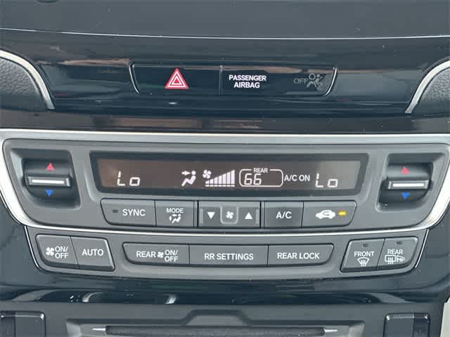 Thumbnail: 2021 Honda Pilot - 16