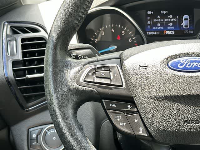 Thumbnail: 2019 Ford Escape - 9