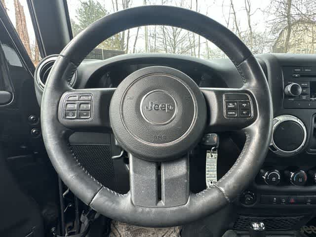 Thumbnail: 2016 Jeep Wrangler - 7