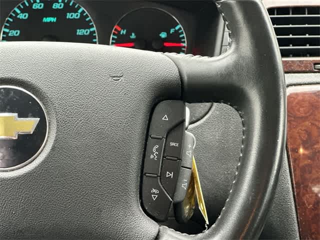 Thumbnail: 2011 Chevrolet Impala - 9