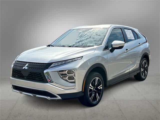 2024 Mitsubishi Eclipse Cross SE's photo