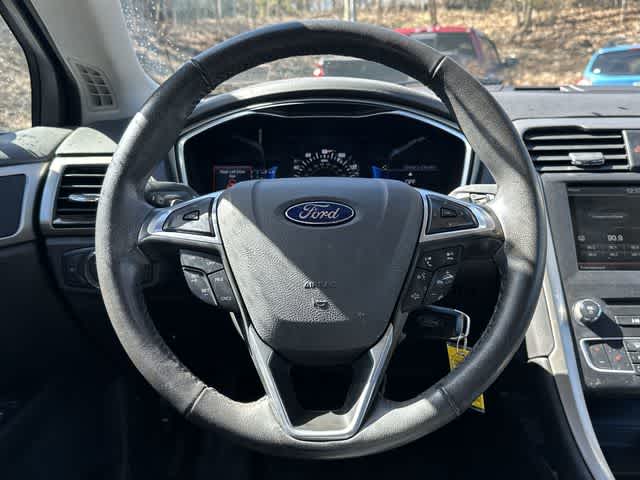 Thumbnail: 2016 Ford Fusion - 7