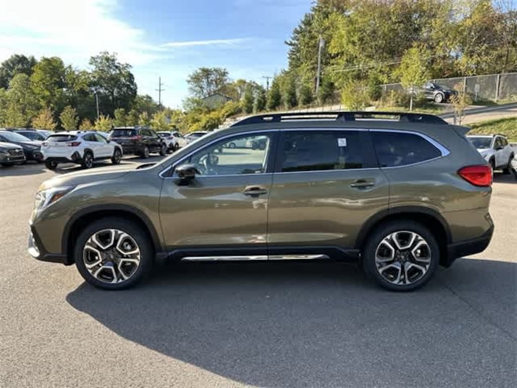 New 2025 Subaru Ascent Limited 8-Passenger SUV