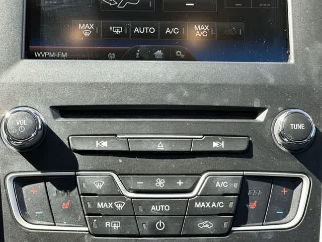 Thumbnail: 2016 Ford Fusion - 15