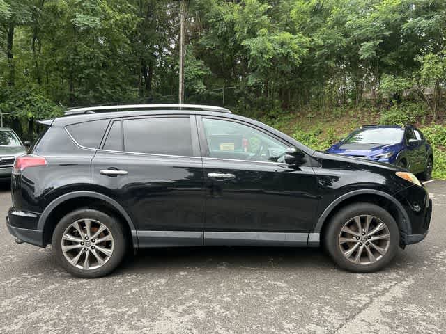 Thumbnail: 2017 Toyota RAV4 - 3