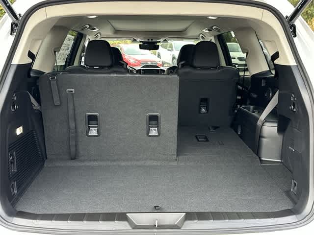 Thumbnail: 2025 Subaru Ascent - 27