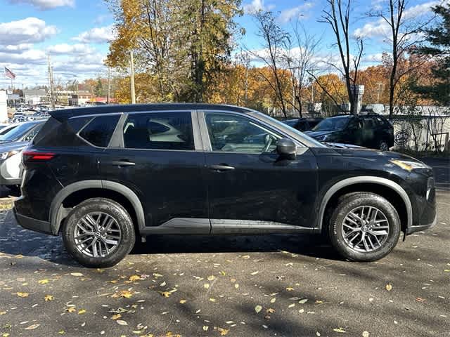2024 Nissan Rogue S photo 3
