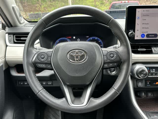 Thumbnail: 2023 Toyota RAV4 - 7