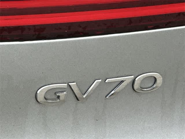 Thumbnail: 2023 Genesis GV70 - 20