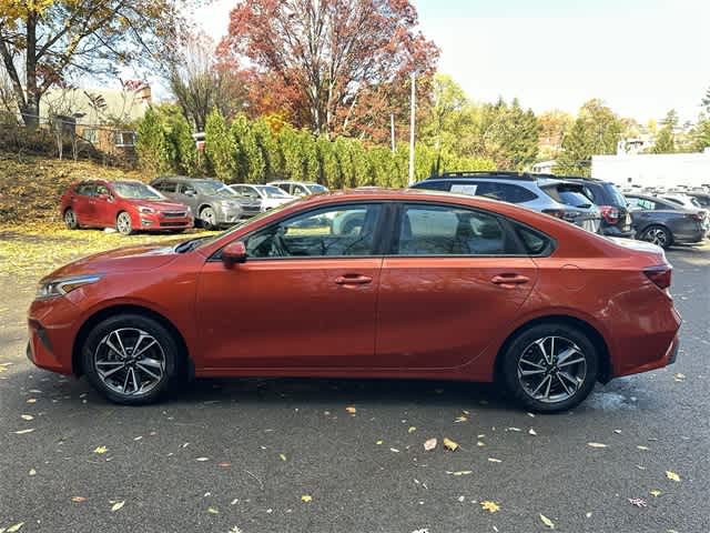 2023 Kia Forte LXS photo 2