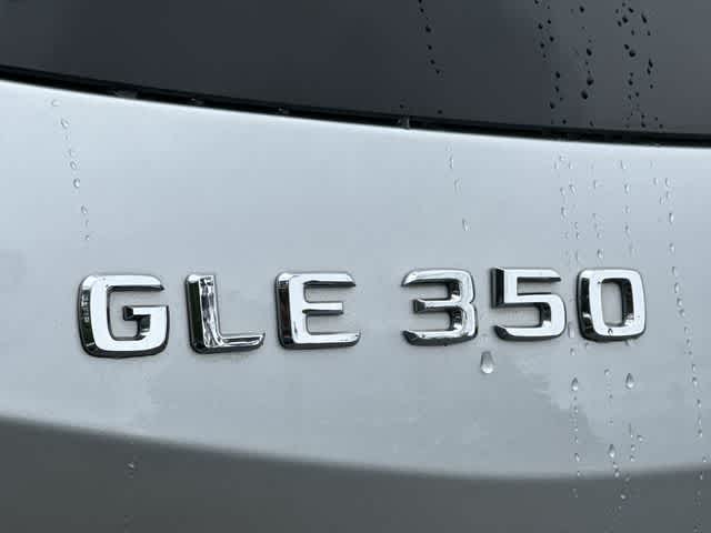 Thumbnail: 2016 Mercedes-Benz GLE - 26