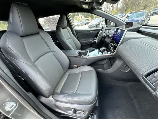 2025 Subaru Solterra Limited 21