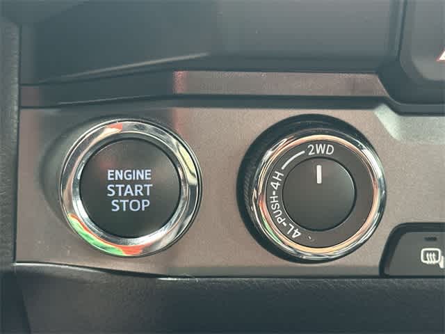 Thumbnail: 2021 Toyota Tacoma - 11