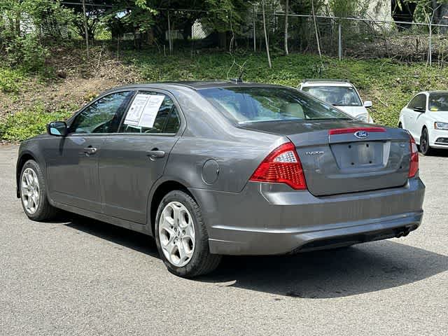 Thumbnail: 2011 Ford Fusion - 18